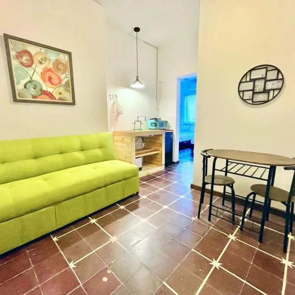 DGM Lofts MTY MN 960 B centro cerca de todo, hotel in Monterrey