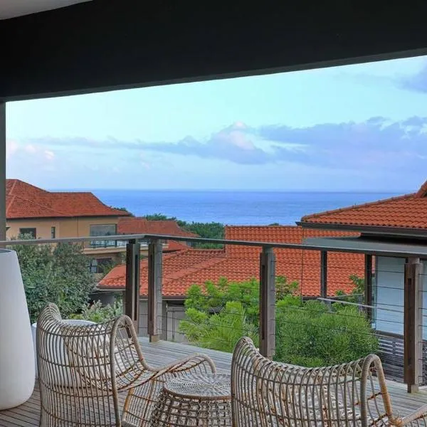 Luxury Zimbali Villa*7 Grandview*Seaview*Pool*, hotel v destinaci Ballito