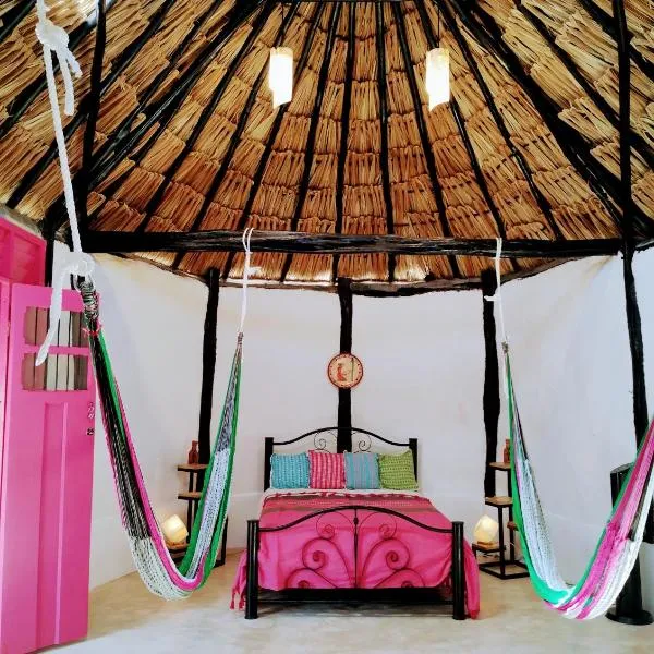 Hotel y Museo Aldea Maya Toktli Orígenes - Suite La Casa Maya - Alberca, Wifi Starlink, Tour Museo, hotel in Izamal