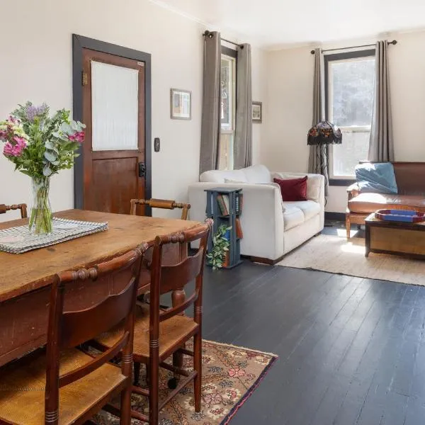 Wynkoop at Carlton: Taste of Europe, Walk to Wineries, Dog Friendly, hotel v destinaci Carlton