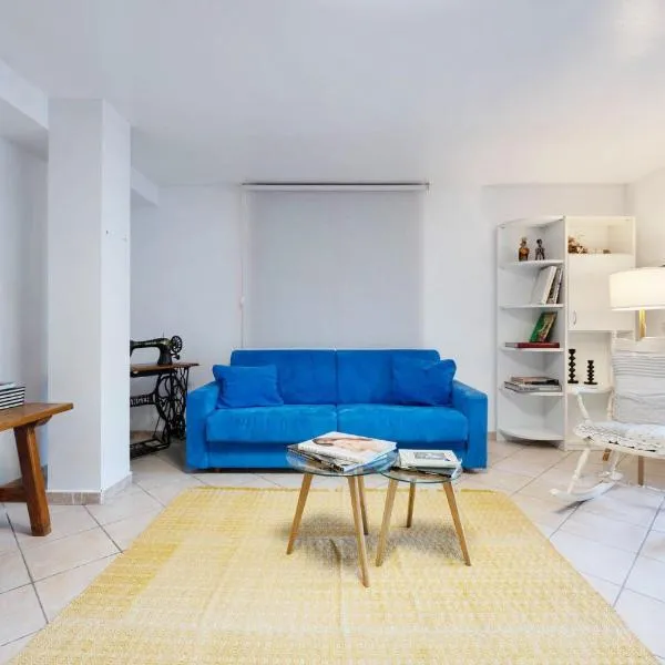 Sant'Anastasia Home Quartu Sant'Elena, hotel Su Fortiban