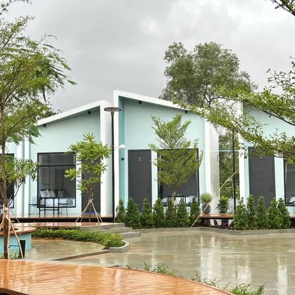 Sandy Residence Sihanoukville, hotel in Phsar Ream