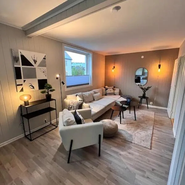 Leilighet sentralt i Svolvær, hotel v destinácii Svolvær