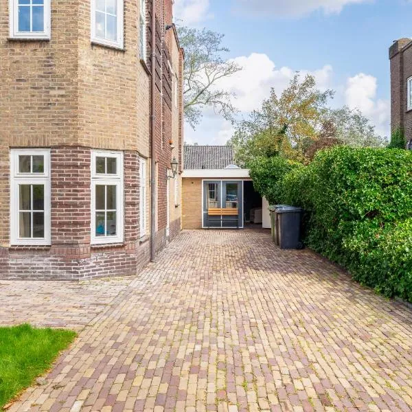 Studio Luxe 31 Zandvoort met gratis parkeerplaats, Hotel in Zandvoort