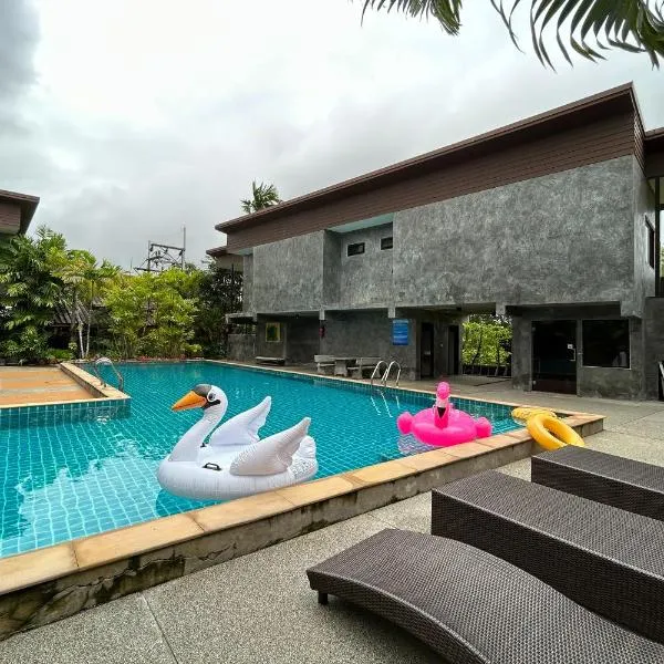 Tann Anda Resort, hotel v destinaci Thalang