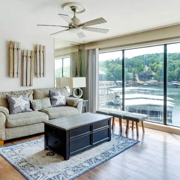 Community Pool Lakefront Osage Beach Condo!, hotel in Osage Beach