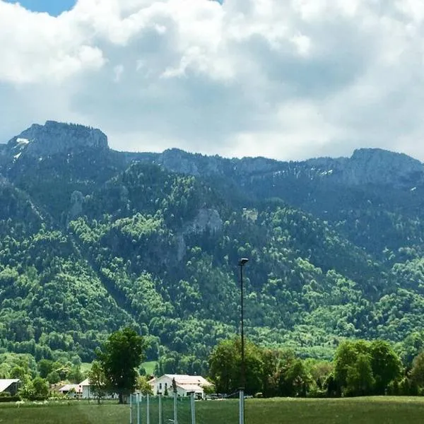 KampenZeit Loft mit traumhaftem Panoramablick, hotel v destinaci Aschau im Chiemgau