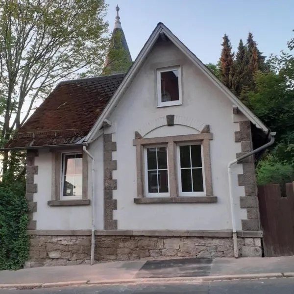 1897 Gästehaus der Villa Wilhelmshöhe, hotel v destinaci Münchberg