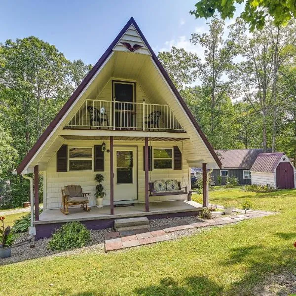 Dog-Friendly Home Rental ~ 5 Mi to Cave Run Lake!, Hotel in Wellington