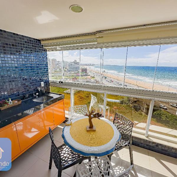 Apartamento com Incrível Vista Mar em Armação