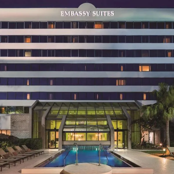 Embassy Suites by Hilton Orlando International Drive ICON Park, hotel in Orlando