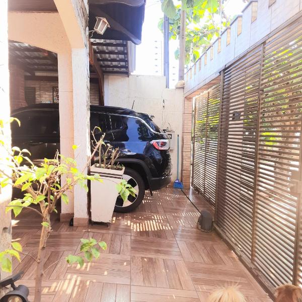 Suit na varanda em Casa Ar e Frigobar