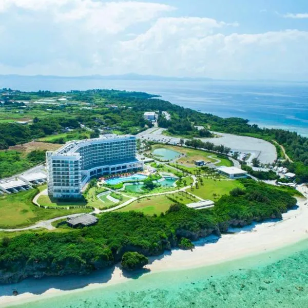 Hilton Okinawa Sesoko Resort – hotel w mieście Motobu
