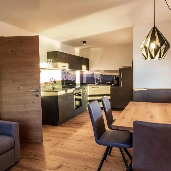 Kieserhof Apartment Berg, hotel v destinaci Terento
