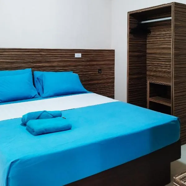 RedDoorz at Sir G Hotel D'Mall Boracay, hotel en Boracay