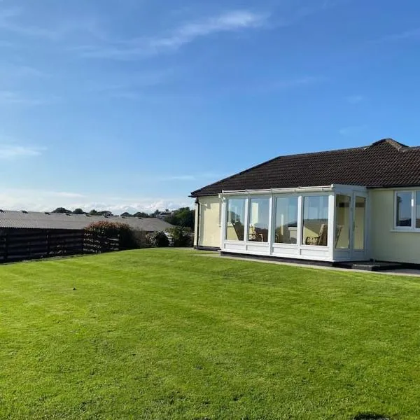 Bungalow in Pillaton, hotel en Saltash