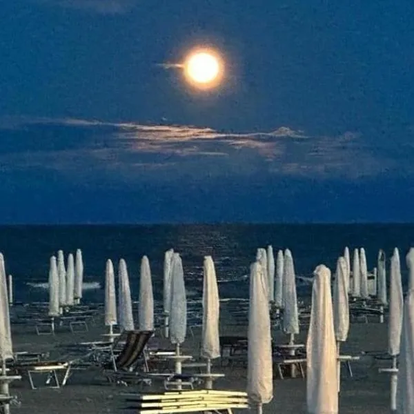 Chalet sulla spiaggia Centro, hotel in Chioggia