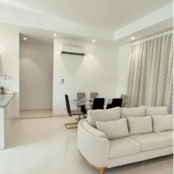 Hawana VIP Private Apartment, hotel di Wādī Khasbar