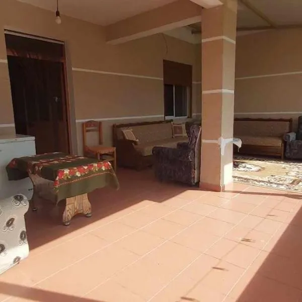 Guest house Aferdita Beqiri, hotel v destinaci Berat