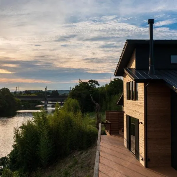 by the river Isumi, hotel v destinaci Shiigi