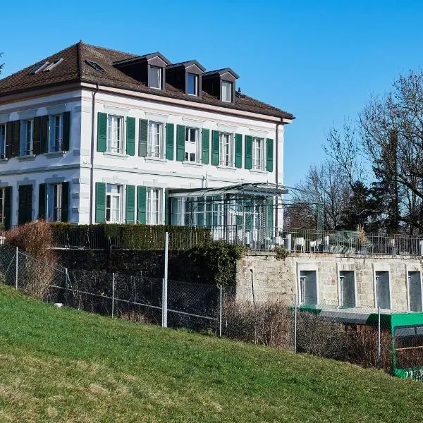 Hôtel Le Funi de Cossonay, hotel in Goumoens-la-Ville