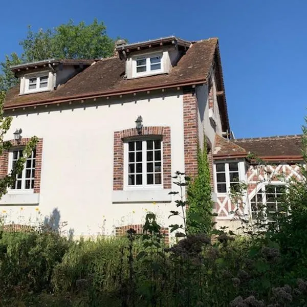 GÎTE VIGNERAIE, hotel a Sainte-Gemme-Moronval