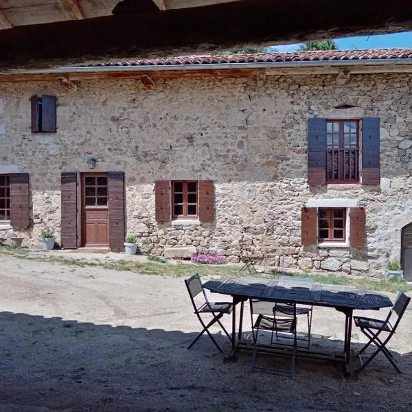 Les chambres de Solol, hotel v destinaci Félines