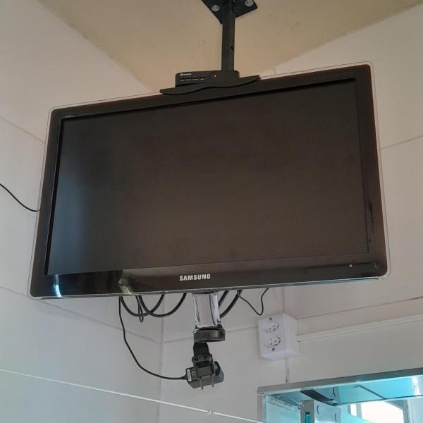 Guarapari com elevador, reformado, Wi-Fi, TV com Smart, vista livre e estacionamento - Foto 4