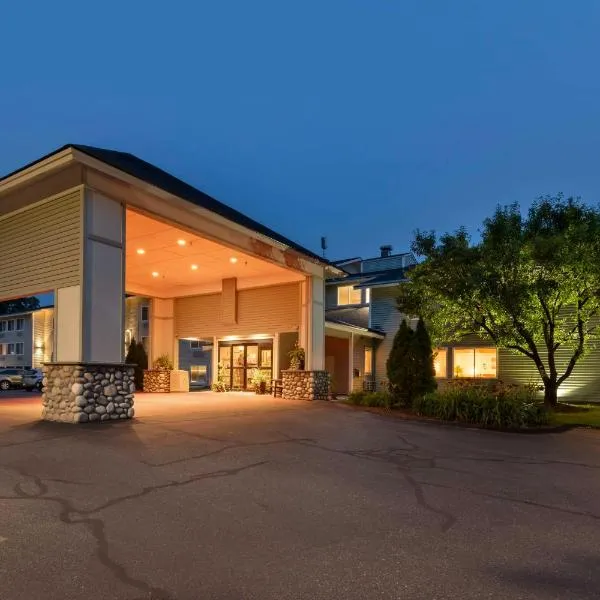 Best Western Plus Windjammer Inn & Conference Center, hotel en Williston