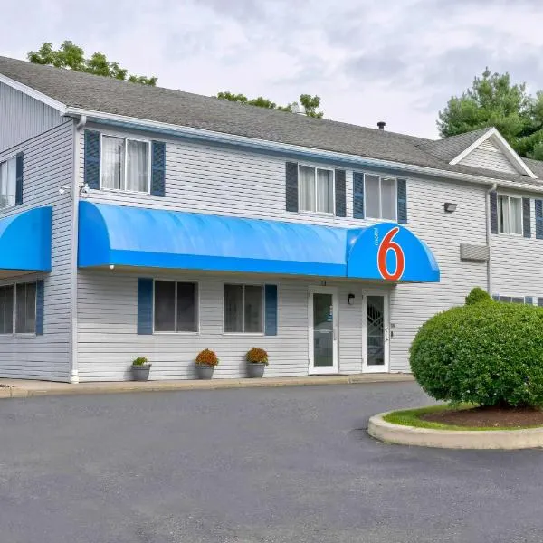 Motel 6 Bethel, CT - Danbury, готель у місті Washington