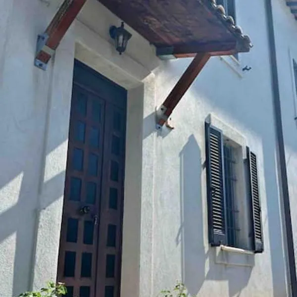 Fresco e Colorato Appartamentino in Narni Scalo, hotel em Narni Scalo