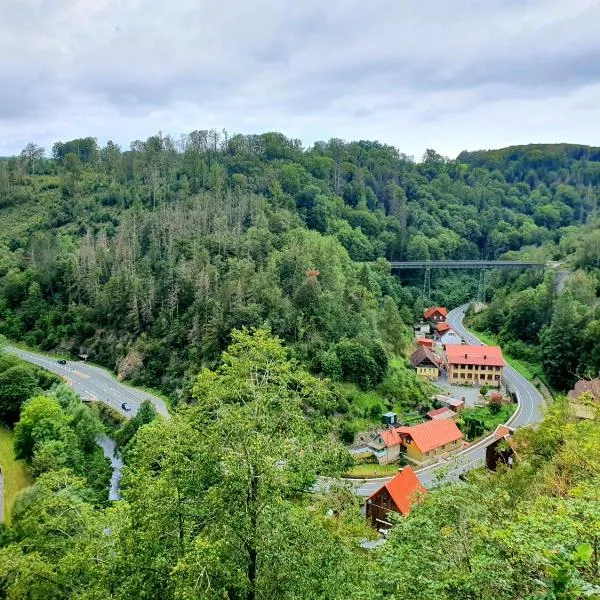 Kreuztal 3, hotell i Neuwerk