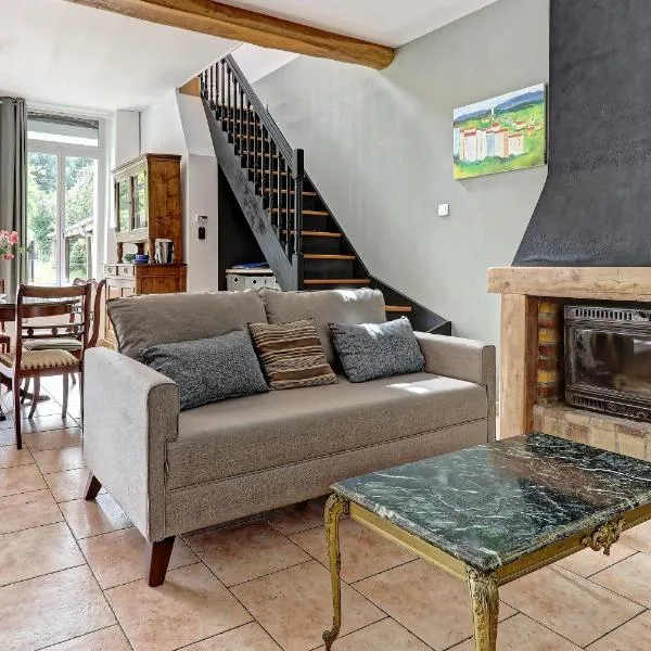 Villa Jeannot - Maison avec jardin, khách sạn ở Laon