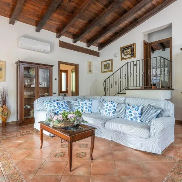 Villa Rossu, hotel in Nuxis