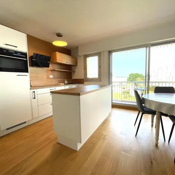 Appartement Port Le Pouliguen, מלון בלה פוליגן