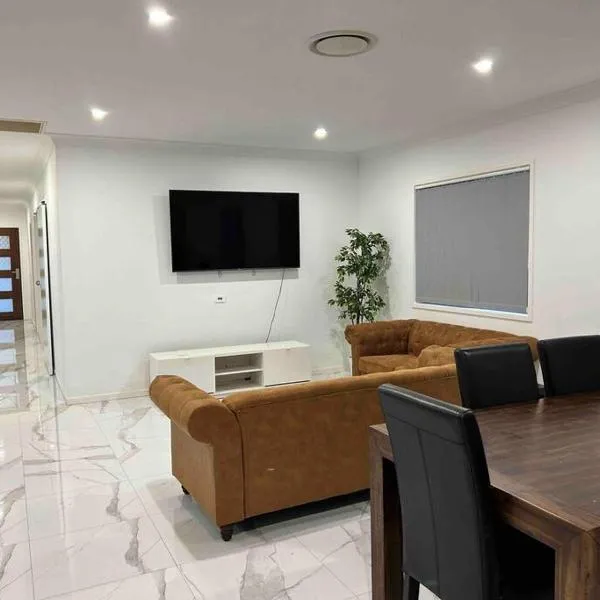 Stay at Linton, hotel v destinaci Loganlea