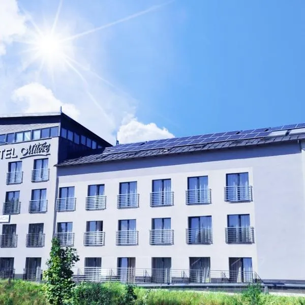 Hotel Miłosz Restauracja, Basen dla dzieci, Sala Zabaw, Siłownia, hotel v destinácii Kartuzy