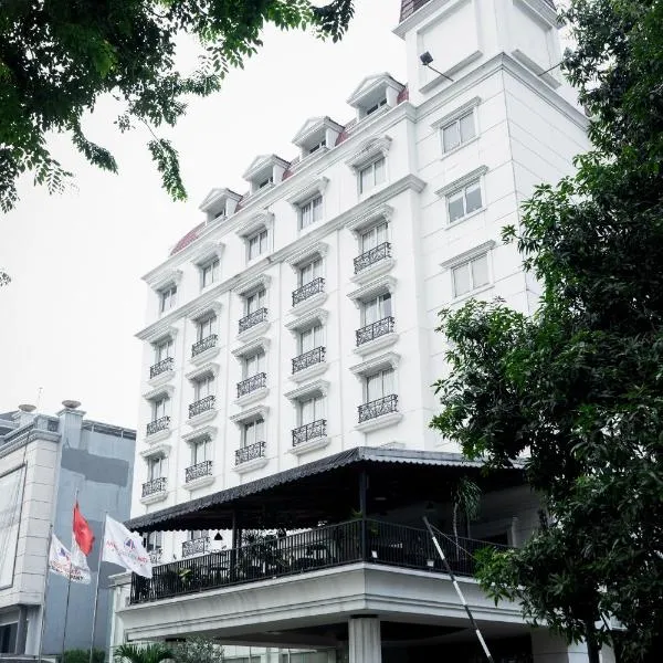 Arion Suites Hotel Kemang, hotel i Mencil