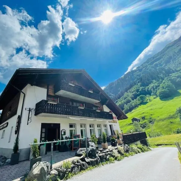 Sternen B&B & Ristorante, hotel en Elm