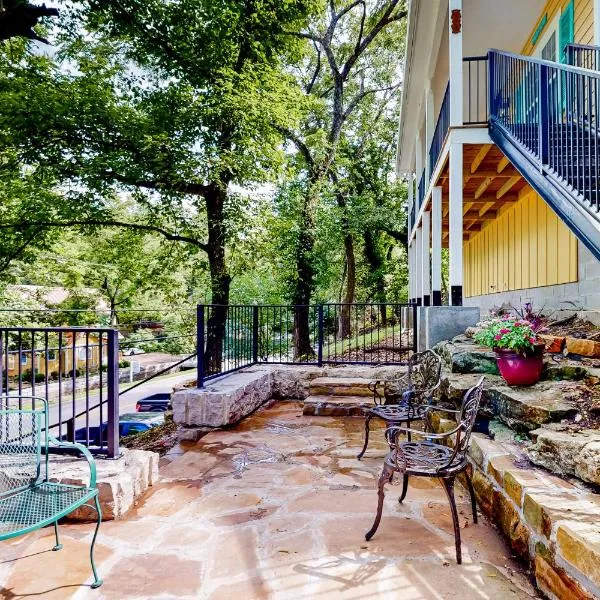 NOLA on Main, hotel in Eureka Springs