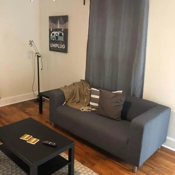 Renovated Cottage Minutes From Downtown, hotel in Durham