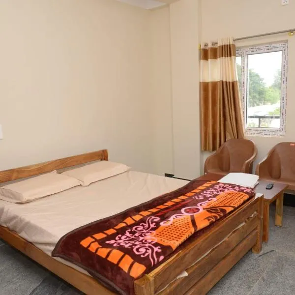 Mylaar Comforts, hotel in Arsikere