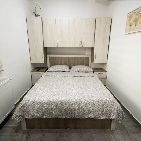 AStar Apartments - SMALL, hotel in Rădăuţi