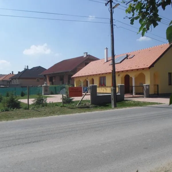 Kiserdő Vendégház, hotel v destinaci Rajka