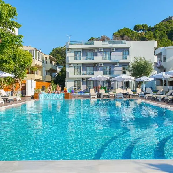 Sunny Days Hotel, hotel v destinácii Ixia