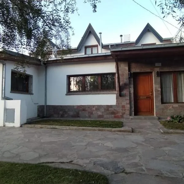 La Querencia Esquel, khách sạn ở Esquel
