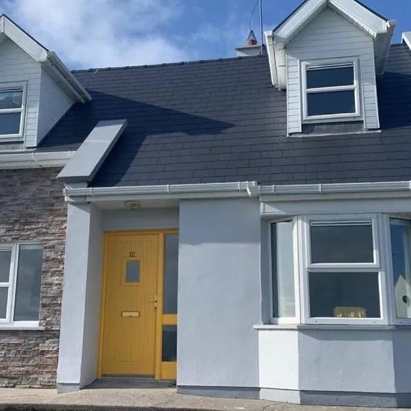 Elegant Lahinch/ Liscannor Cottage 3B 3BR, khách sạn ở Liscannor