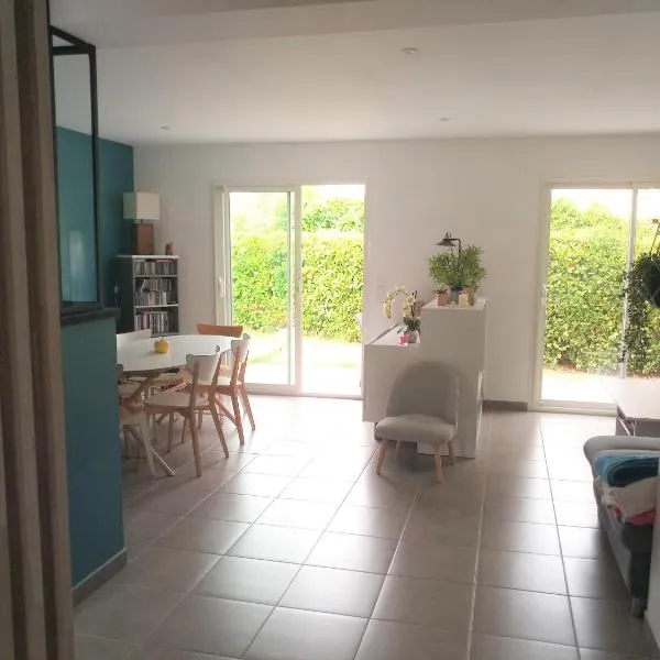 Maison BELIZO, familiale ,calme et reposante., хотел в Vernet