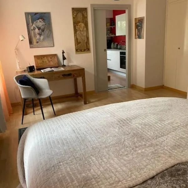 Accogliente appartamento con cucina arredata, hotel u gradu Askona