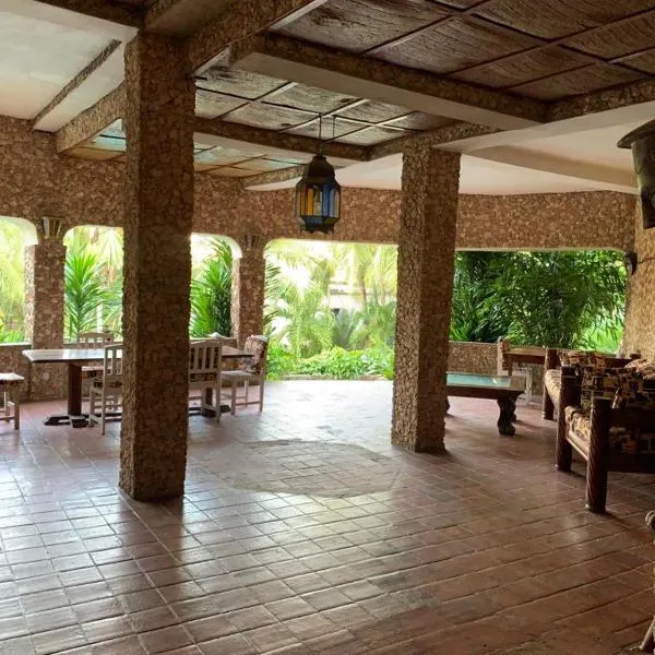 Tembo village Jacaranda road, hotel a Watamu